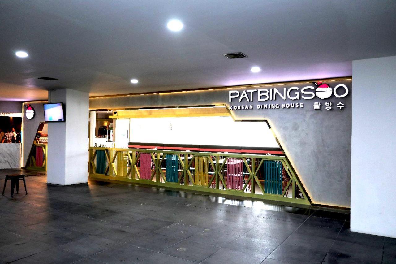 Heavenly Land Family Hotel Palembang Exterior foto
